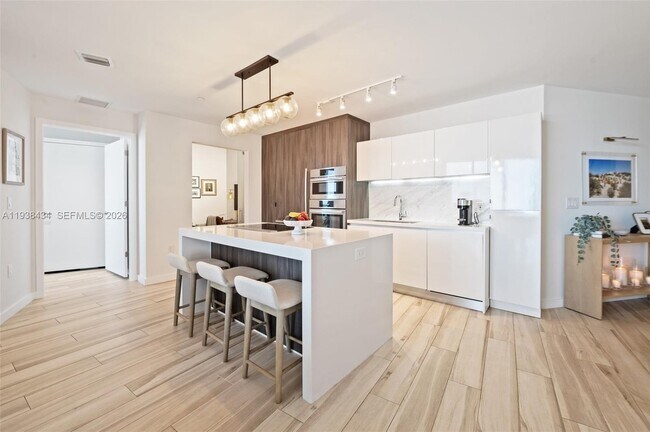 Foto del edificio - 851 NE 1st Ave