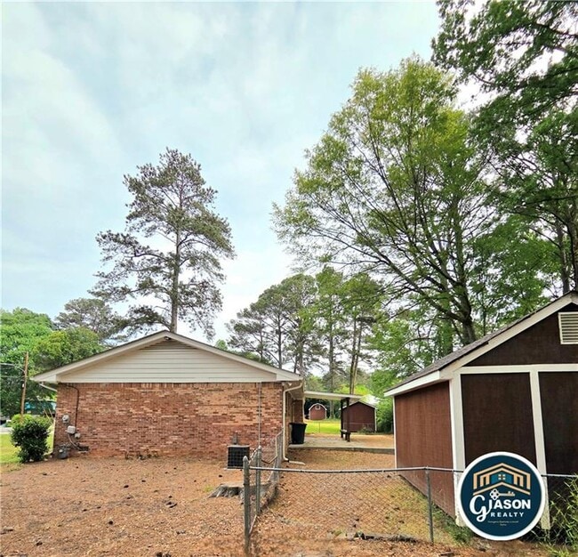 Building Photo - 1227 Dove Ct