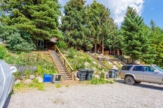 Building Photo - 2427 Chamonix Ln