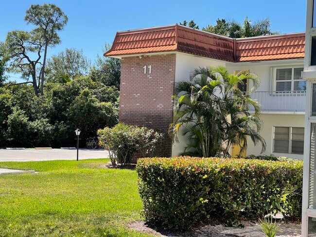 Foto del edificio - 1225 NW 21st St