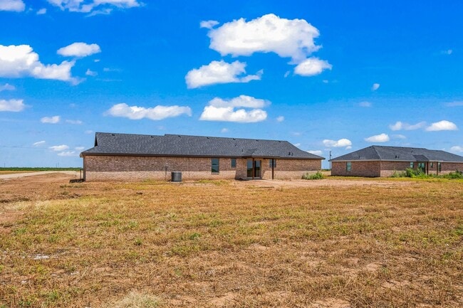 Building Photo - 11015 N County Rd 2800