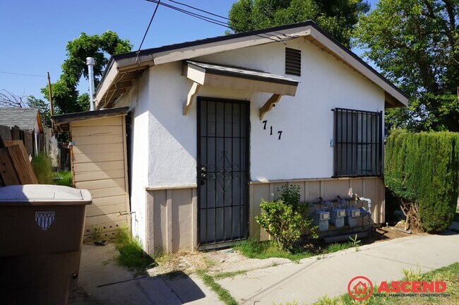 Foto del edificio - 717 30th St