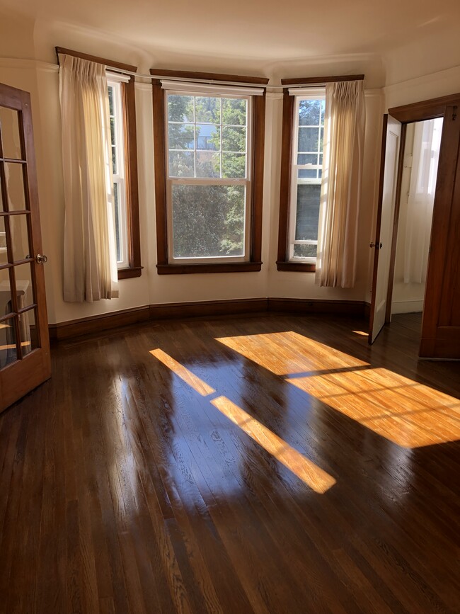 Building Photo - 700 Parnassus Ave