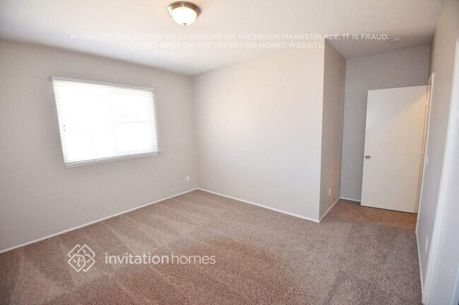 Building Photo - 6602 Montclair Dr