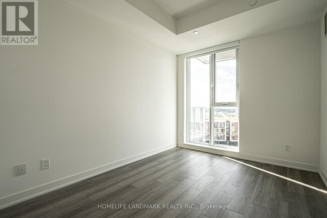 Building Photo - 292-17292 Verdale Crossing