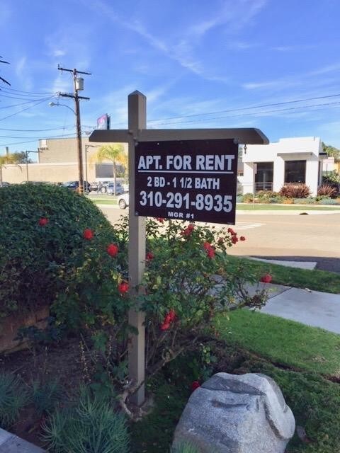 Foto principal - 725 N Irena Ave