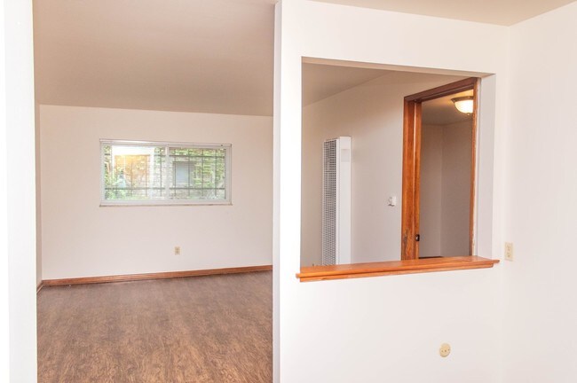 Foto del edificio - 1040 Bryden Rd