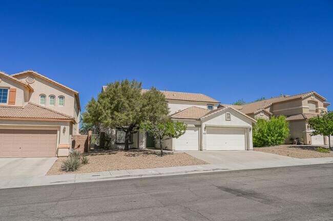 Building Photo - Henderson 4 Bedroom House 716 Sharon Hills