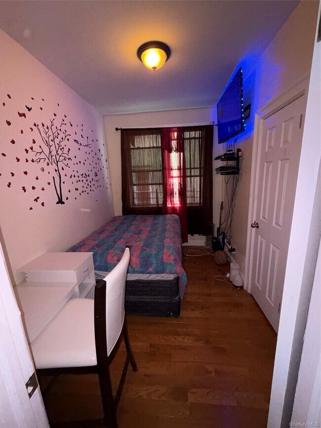 Foto del edificio - 347 E 53rd St