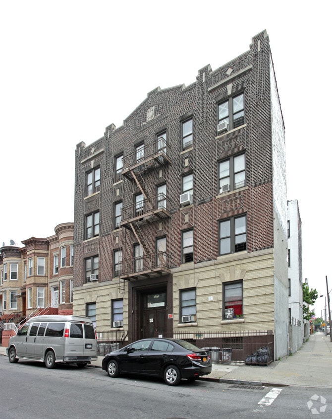 Building Photo - 314-316 50th St