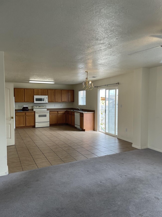 Foto del edificio - 10128 High Range Rd SW
