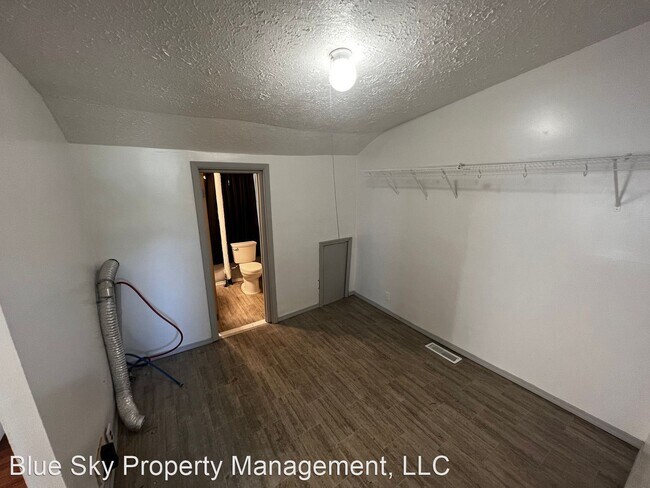 Building Photo - 1 br, 1 bath House - 1217 W Memorial Dr