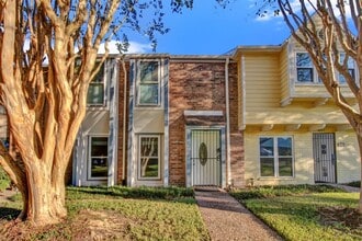 Building Photo - 6539 Wanda Ln