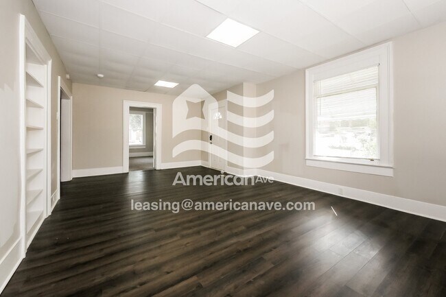 Foto del edificio - 327 Alford St