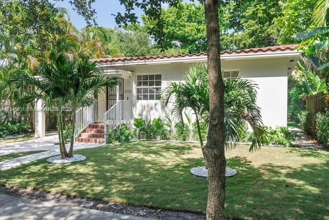 Foto del edificio - 4725 NE Miami Ct
