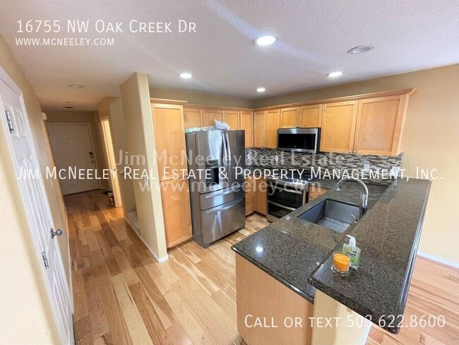 Building Photo - 16755 NW Oak Creek Dr