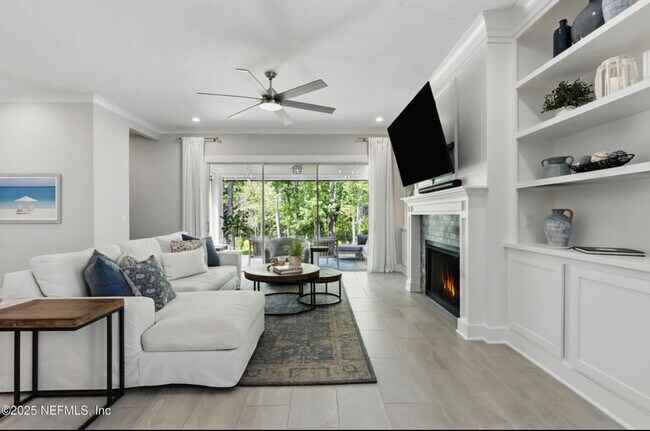 Foto del edificio - 9918 Filament Blvd