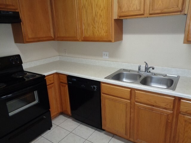Building Photo - 17907 Glenmorris Dr