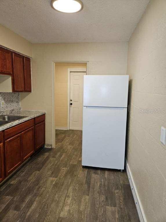 Foto del edificio - 2988 Stowe Pl