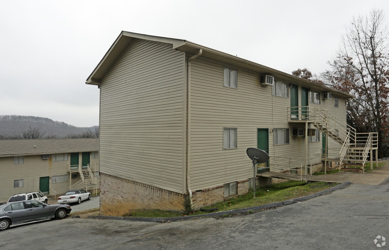 Foto del edificio - 210 Hendricks Blvd