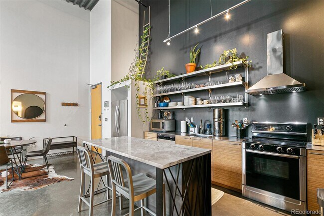 kitchen 2 - 3457 Ringsby Ct