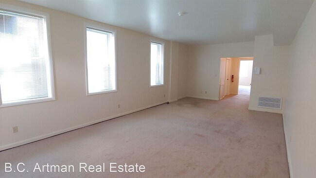 Foto del edificio - 1 br, 1 bath House - 1436 Potomac Avenue A...