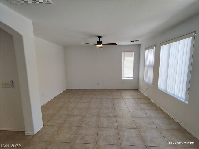 Building Photo - 4714 Portola Vista Ave