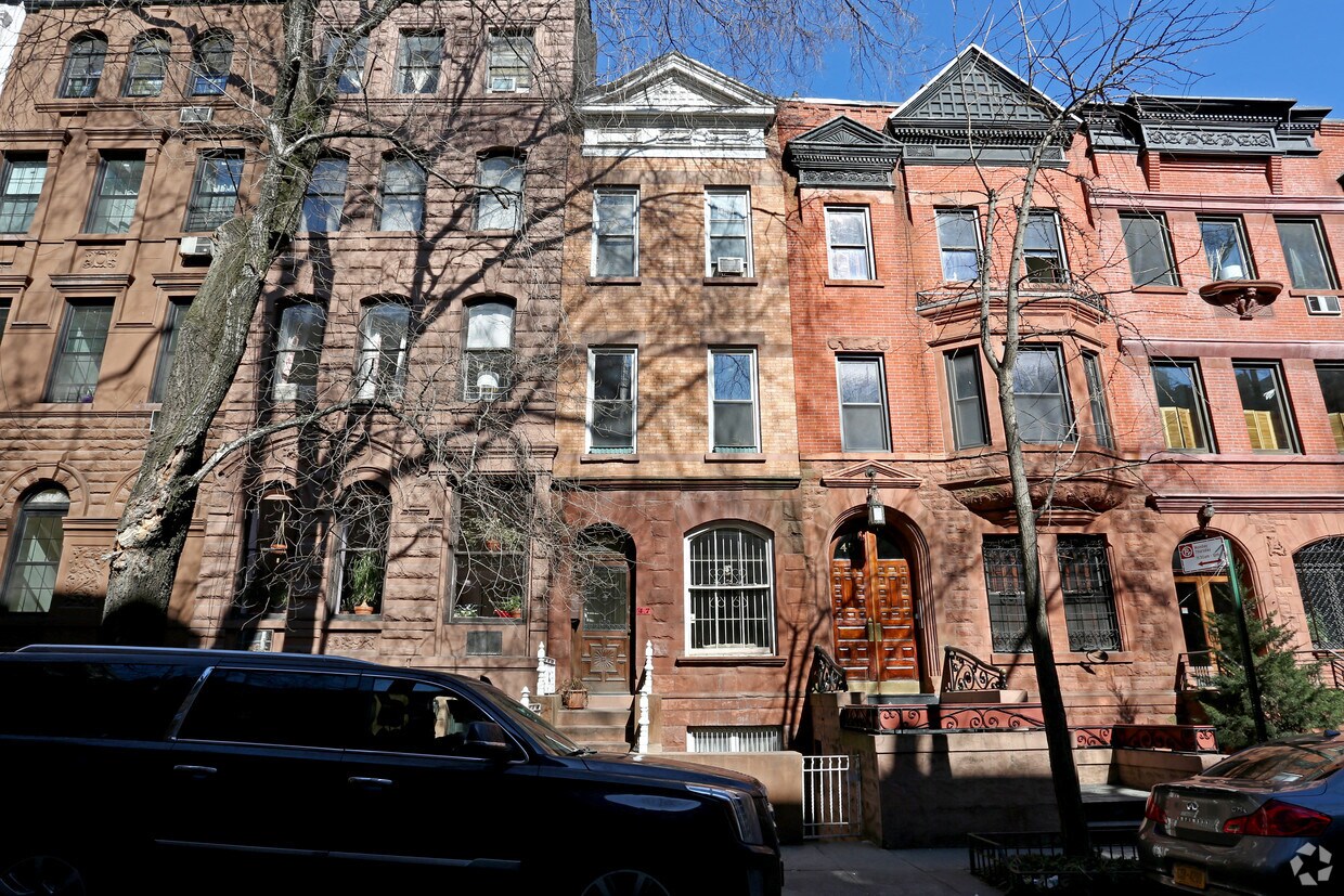 Foto del edificio - 47 W 94th St