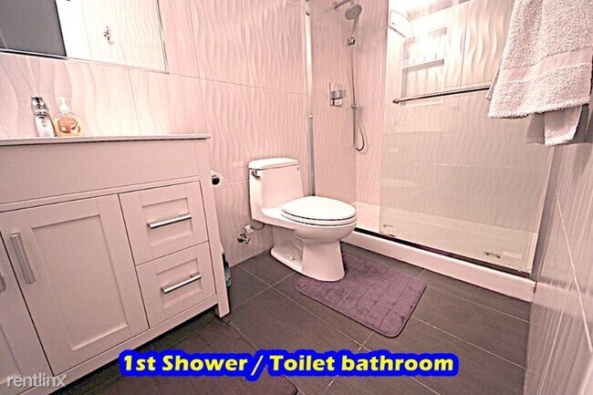 Foto del edificio - 2 br, 2 bath House - 668 BELLHAVEN AVENUE