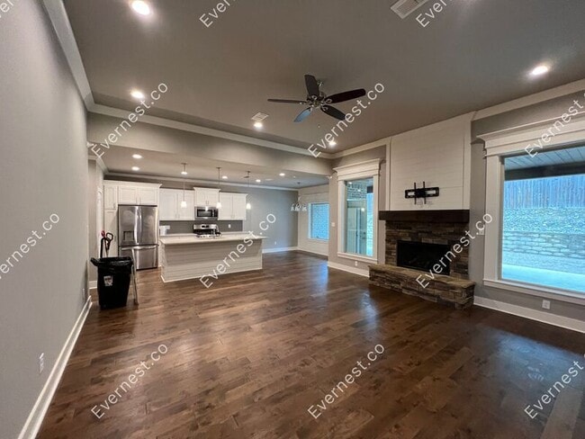 Building Photo - 18924 Lochridge Dr