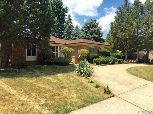 Building Photo - 3589 Wakefield Dr