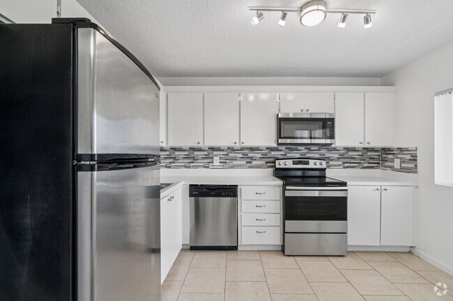 2BR, 2.5BA - 1,250SF - The Rise Apartments