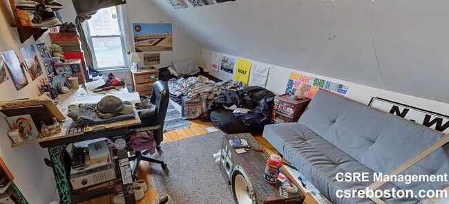 Building Photo - Gorgeous six bedroom apartment in Allston