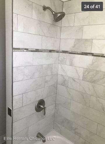 Building Photo - 4 br, 1 bath Apartment - 7937 S. Paulina St.