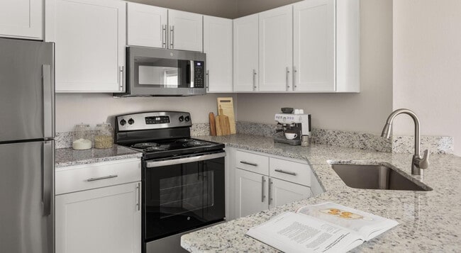 Building Photo - The Vale at Baymeadows