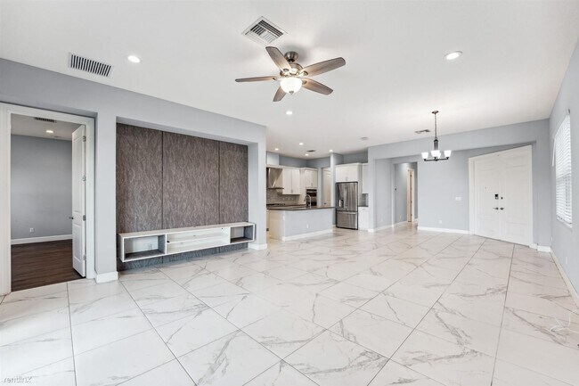 Building Photo - 3 br, 2 bath House - 4805 Saddle Ranch Rd