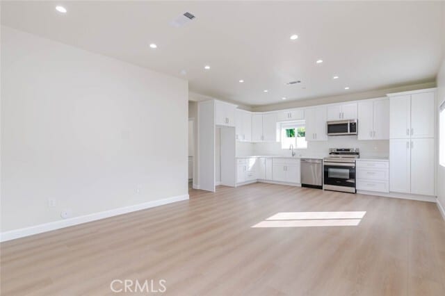 Foto del edificio - 17181 McKeever St