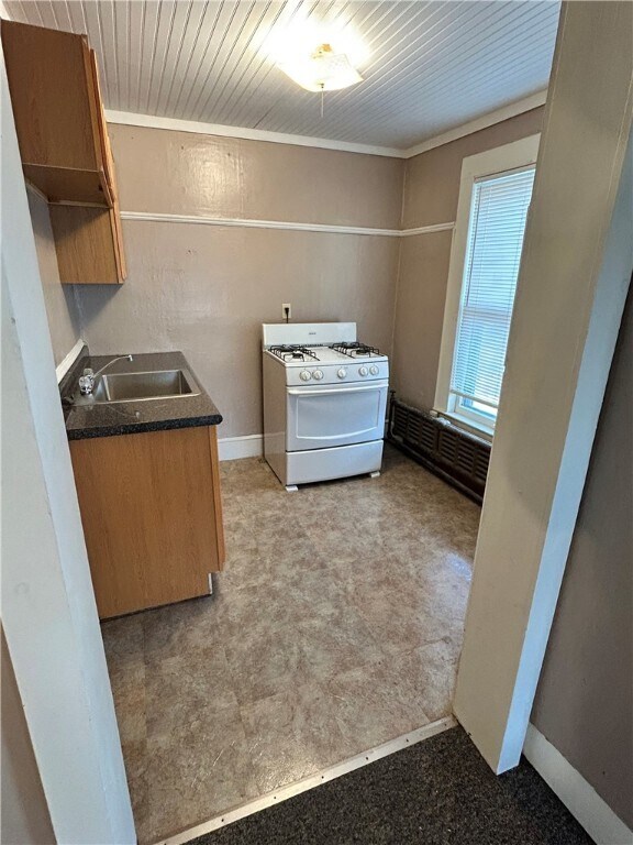 Foto del edificio - 132 E Chemung Pl