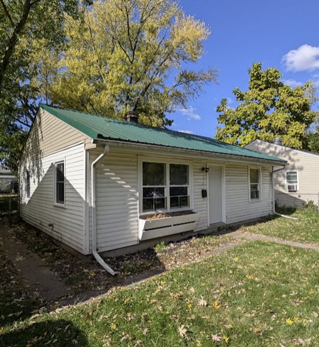 Building Photo - 1629 Fremont St