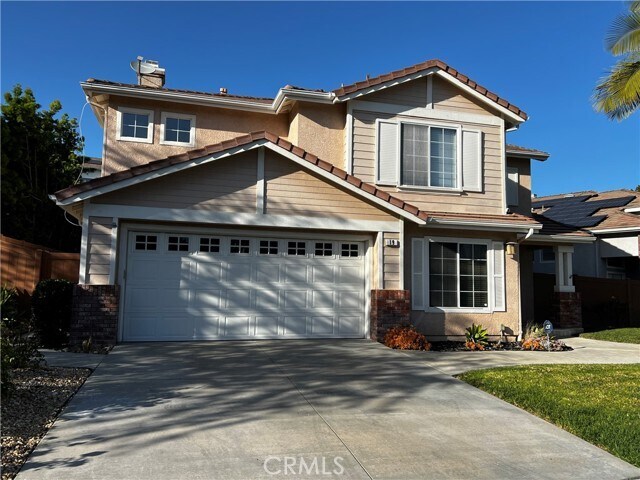 Building Photo - 19 Bronco St