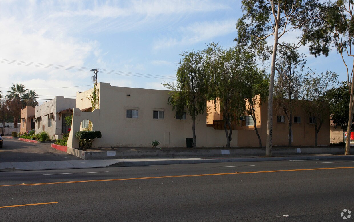 Foto del edificio - 606 E 6th St