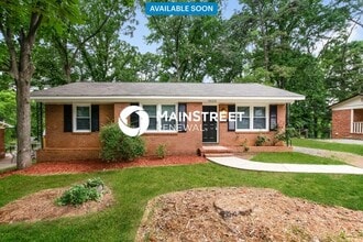 Building Photo - 3630 Sargeant Dr