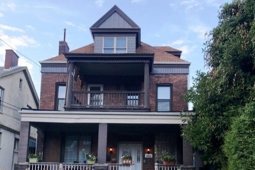 Bien mantenido - 1806 Termon Ave