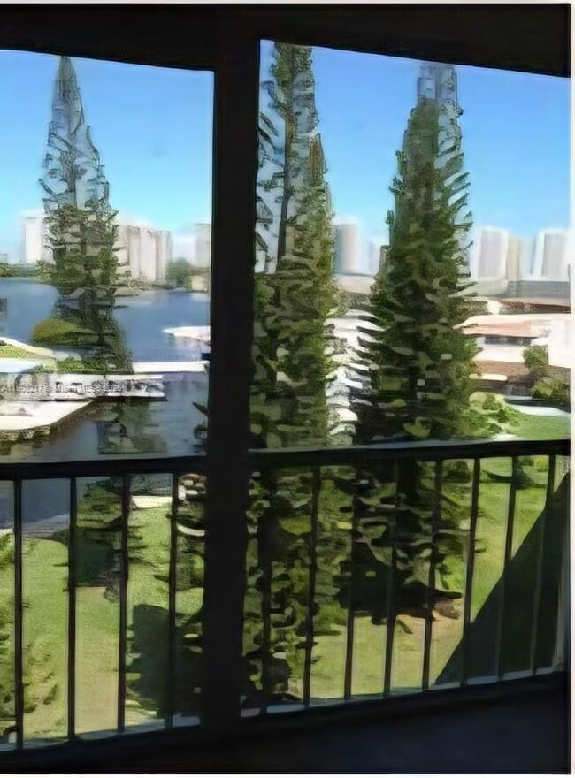 Foto del edificio - 2905 Point E Dr