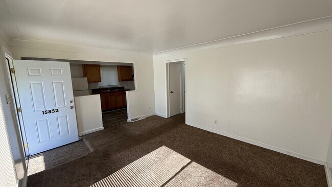 Foto del edificio - 15852 Wabash St