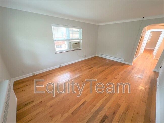 Foto del edificio - 2769 Losantiville Ave
