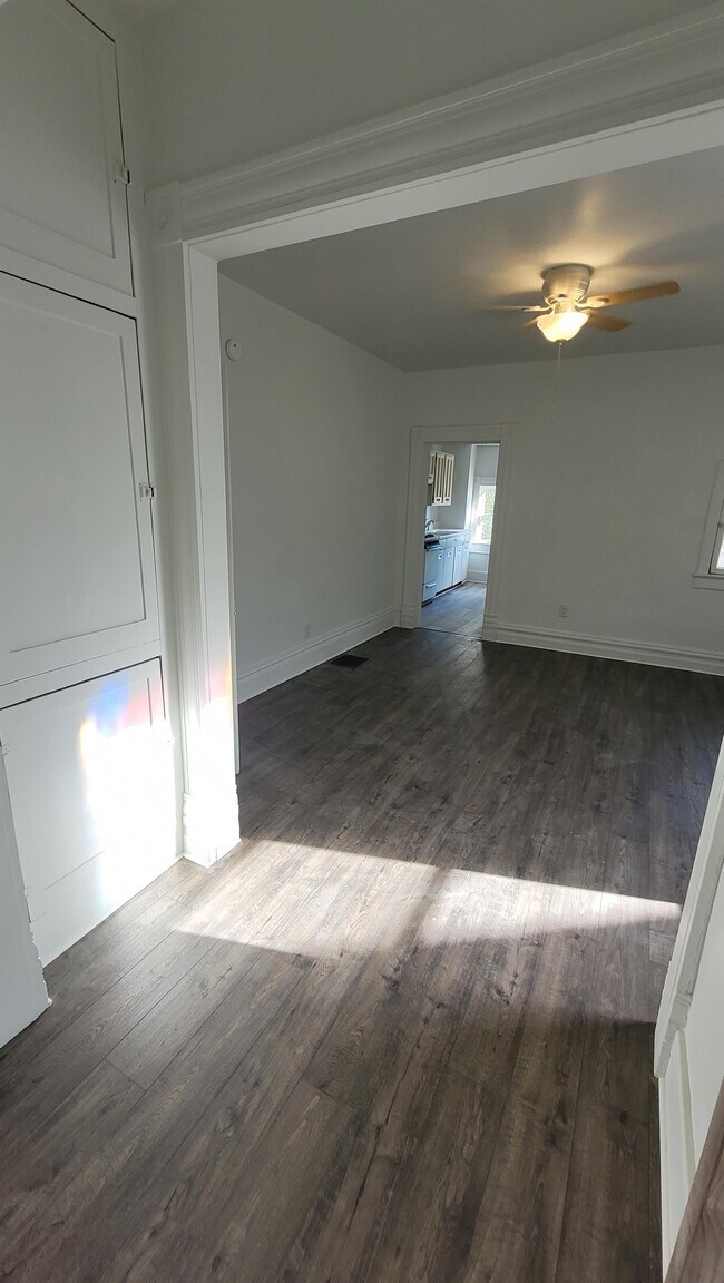 Foto del edificio - 728 W Colorado Ave