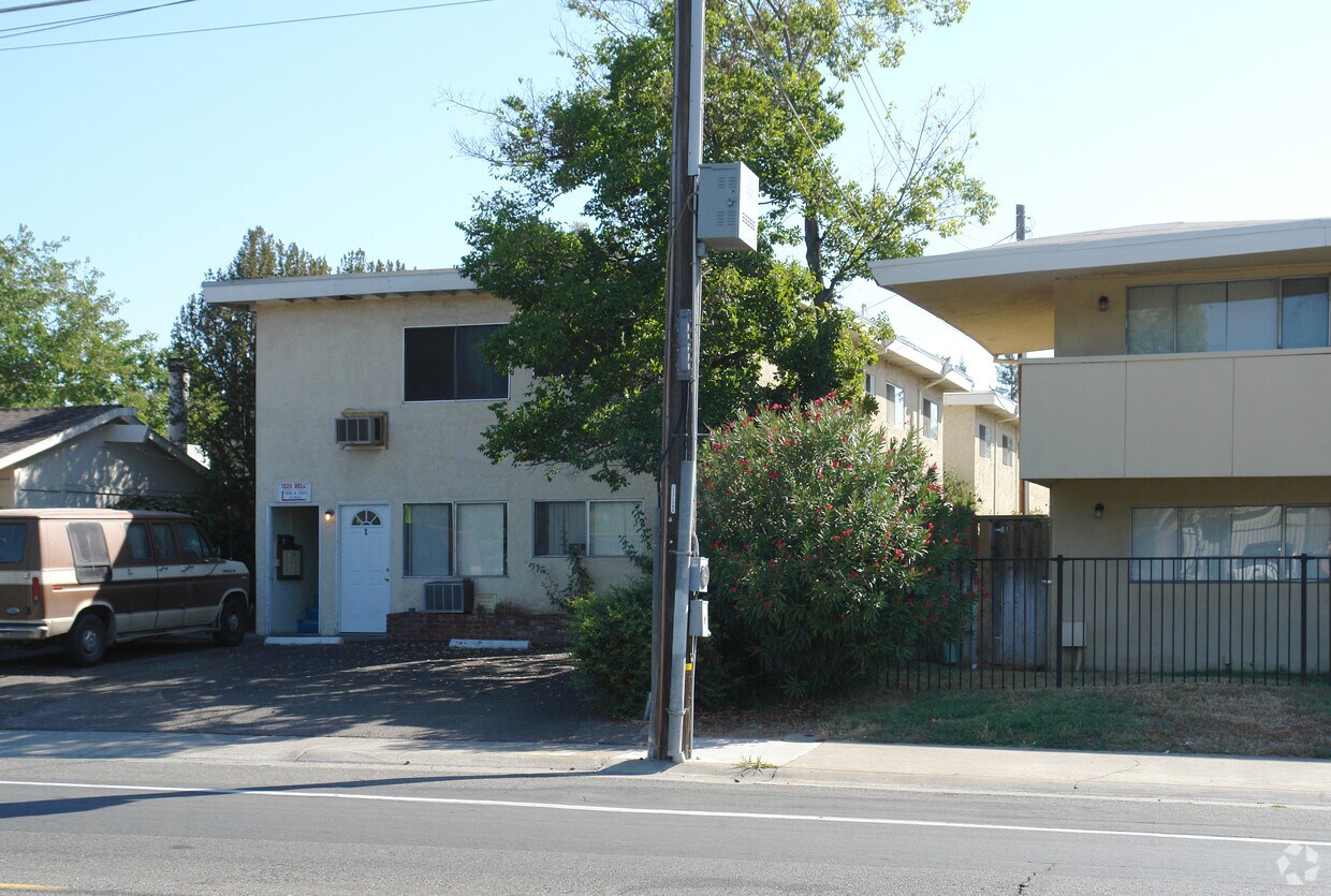 1222 Bell St, Sacramento, CA 95825 Apartments in Sacramento, CA