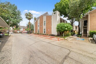 Building Photo - 2001 Bering Dr