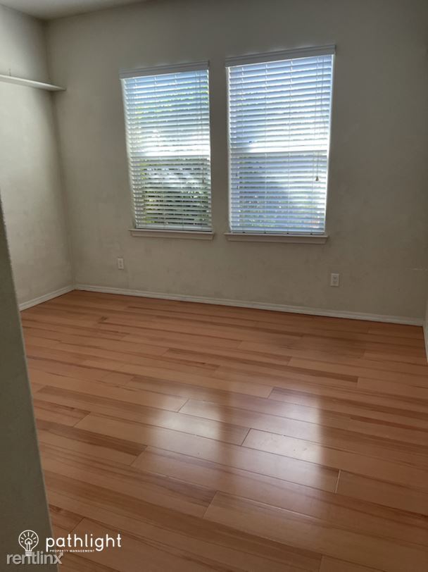 Building Photo - 4 br, 2 bath House - 8139 Ventana Cielo Av...